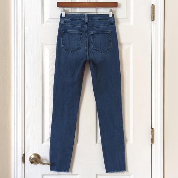 Paige Hoxton Classic Medium Wash High Waisted Ankle Cropped Skinny Jeans 24 - Picture 4 of 14